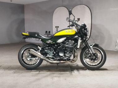 Kawasaki Z900RS