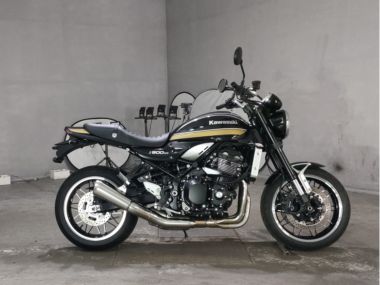 Kawasaki Z900RS