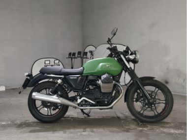 Moto Guzzi V7 Stone