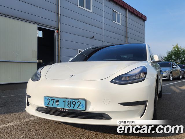 Tesla Model 3 2019