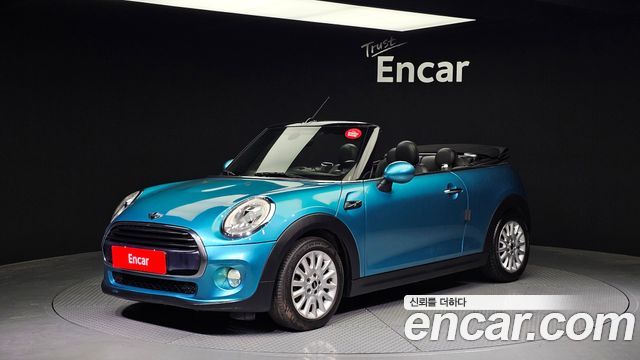 MINI Cooper Convertible 2016