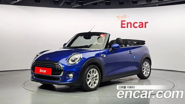 MINI Cooper Convertible 2019