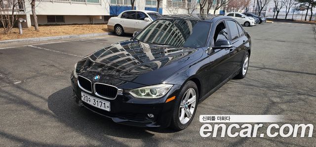 BMW 3-Series 2012