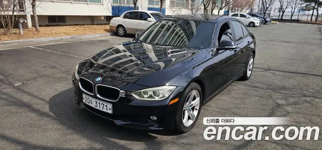 BMW 3-Series 2012
