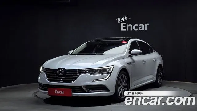 Renault SM6 2016