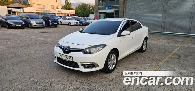 Renault SM3 2015