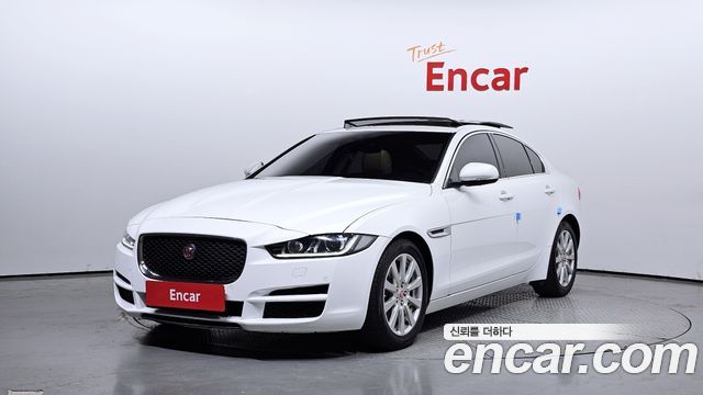 Jaguar XE 2019