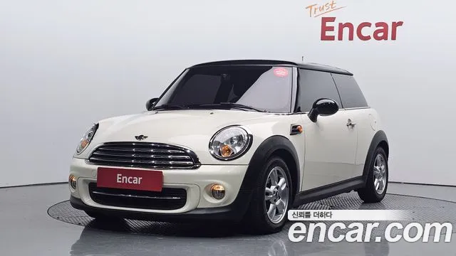 MINI Cooper 2012