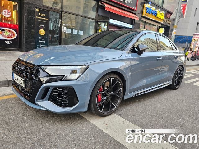 Audi RS3 2024