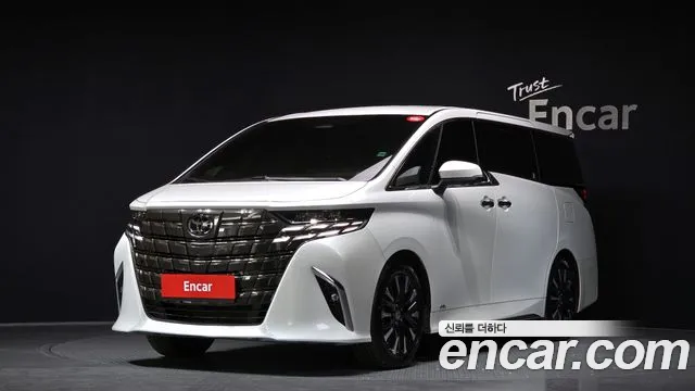 Toyota Alphard 2023