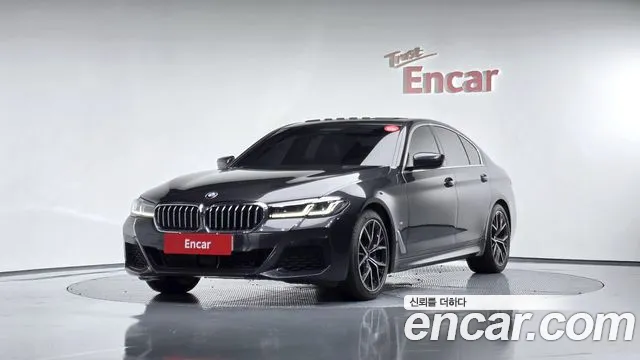 BMW 5-Series 2023