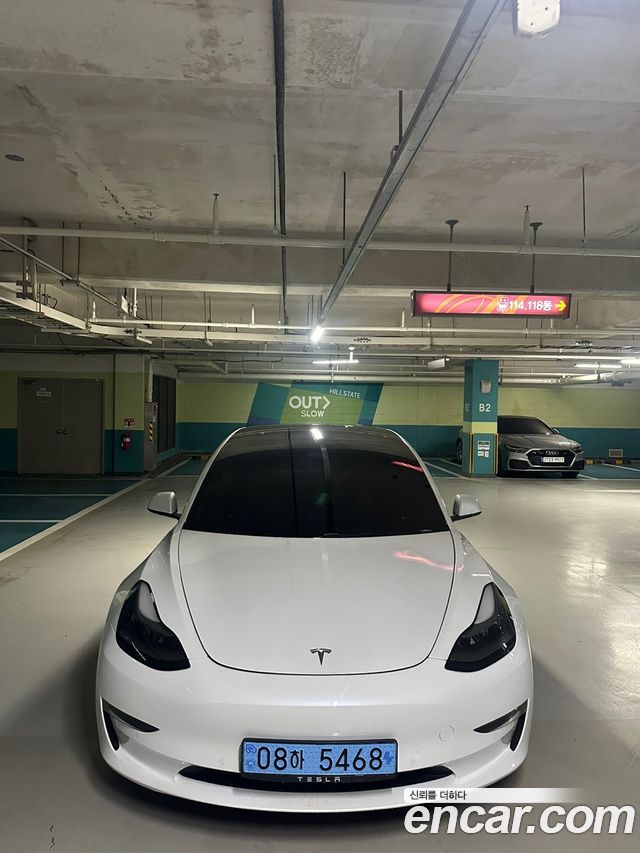 Tesla Model 3 2022