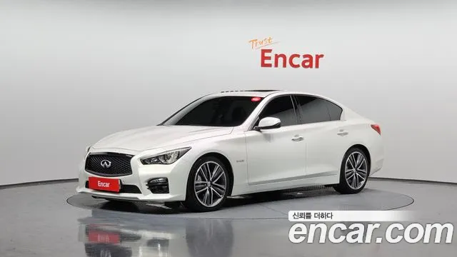 Infiniti Q50 2016