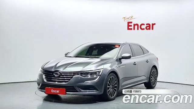 Renault SM6 2016
