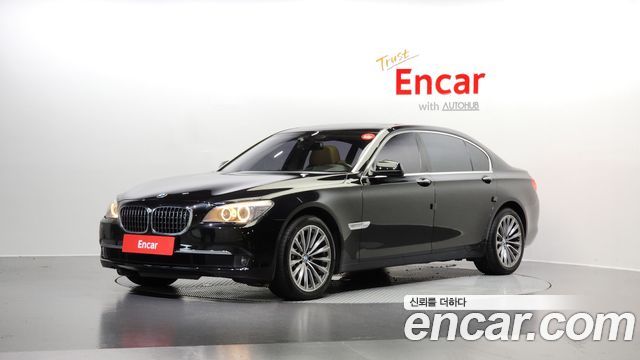 BMW 7-Series 2011