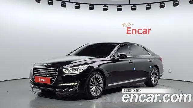 Genesis EQ900 2018