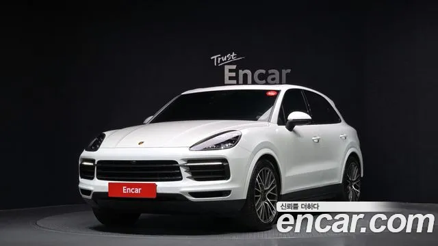 Porsche Cayenne 2021