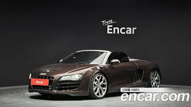 Audi R8 2012