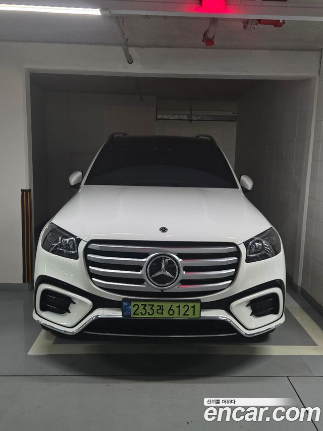 Mercedes-Benz GLS-Class 2024