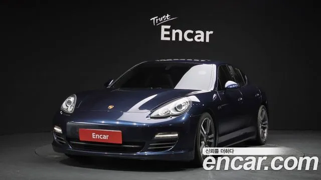 Porsche Panamera 2012
