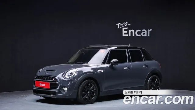 MINI Cooper 2019