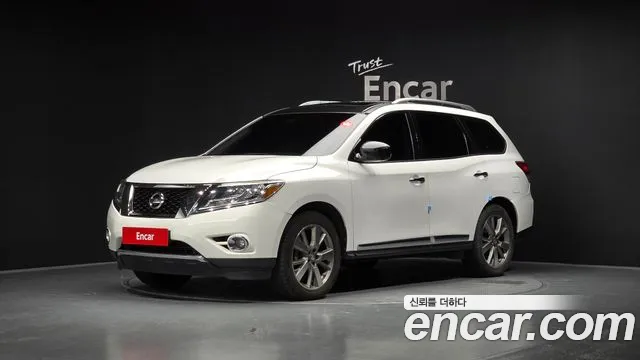 Nissan Pathfinder 2014