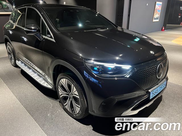 Mercedes-Benz EQE 2024