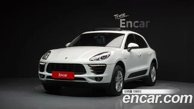 Porsche Macan 2015