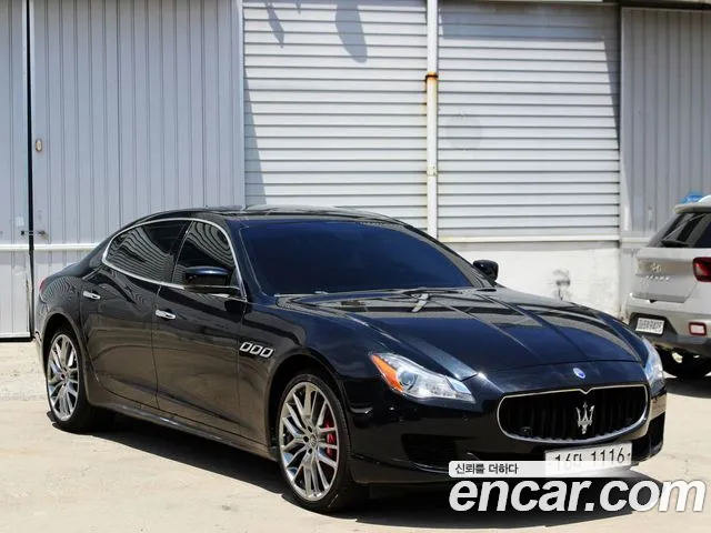 Maserati Quattroporte 2013