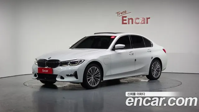 BMW 3-Series 2021