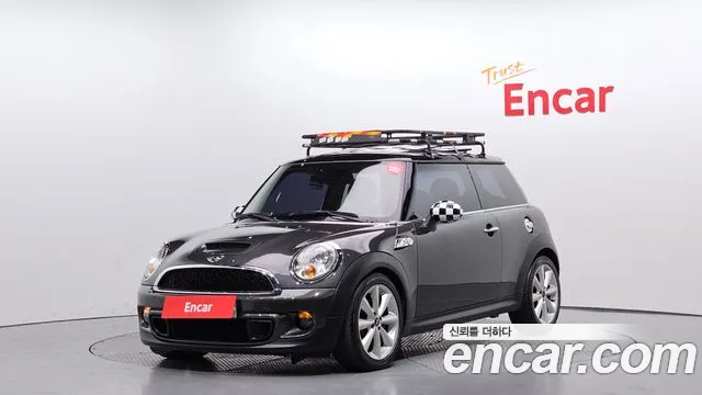 MINI Cooper 2012