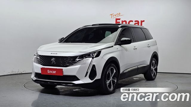 Peugeot 5008 2021