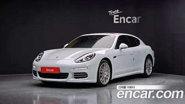 Porsche Panamera 2016
