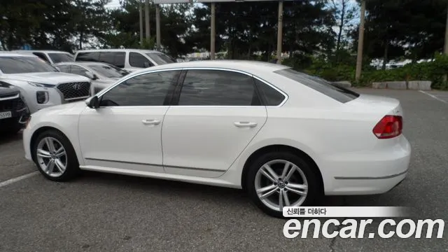 Volkswagen Passat 2012