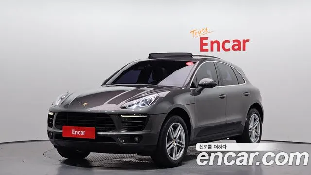 Porsche Macan 2014
