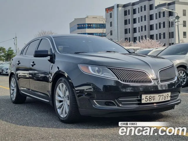 Lincoln MKS 2015