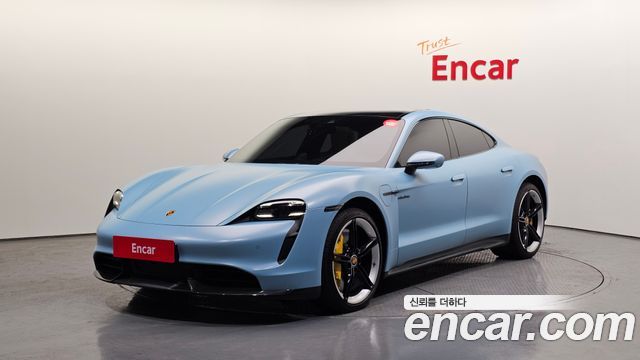 Porsche Taycan 2023