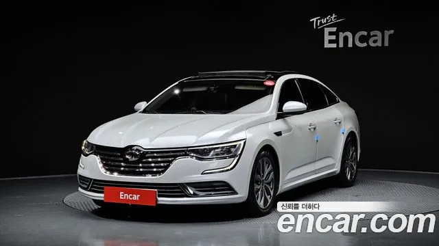 Renault SM6 2016