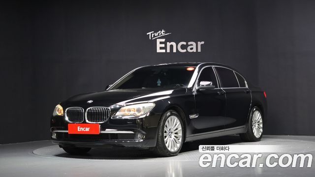 BMW 7-Series 2010
