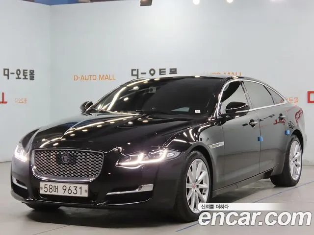 Jaguar XJ 2016