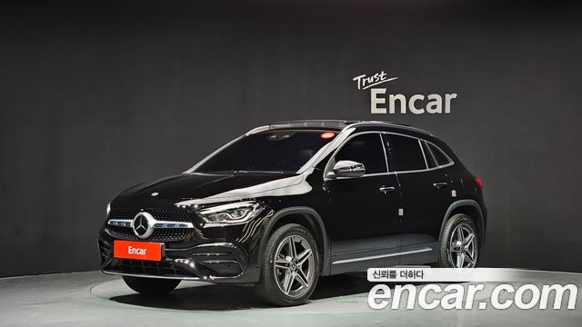Mercedes-Benz GLA-Class 2023