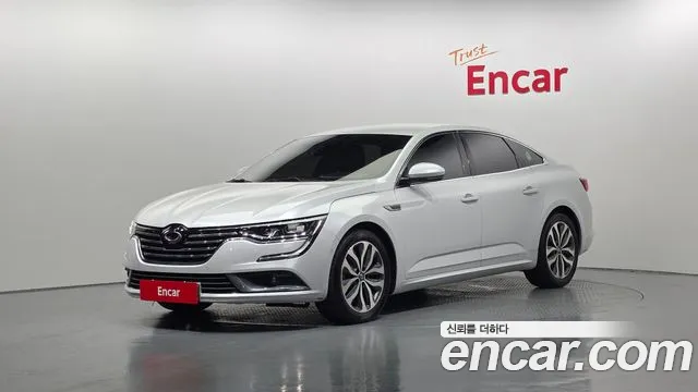 Renault SM6 2016