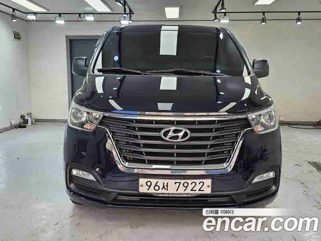 Hyundai Starex 2021