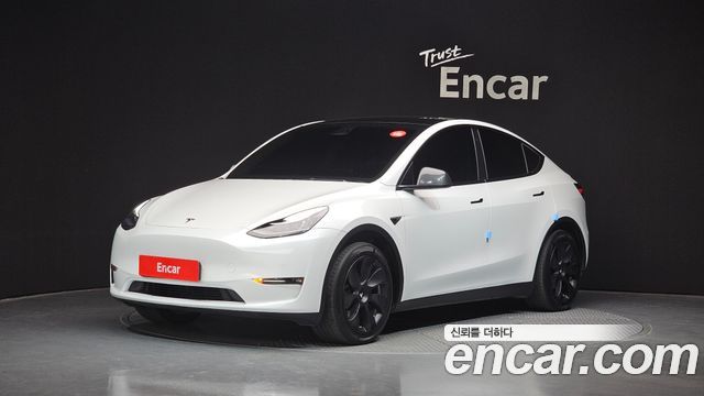 Tesla Model Y 2021