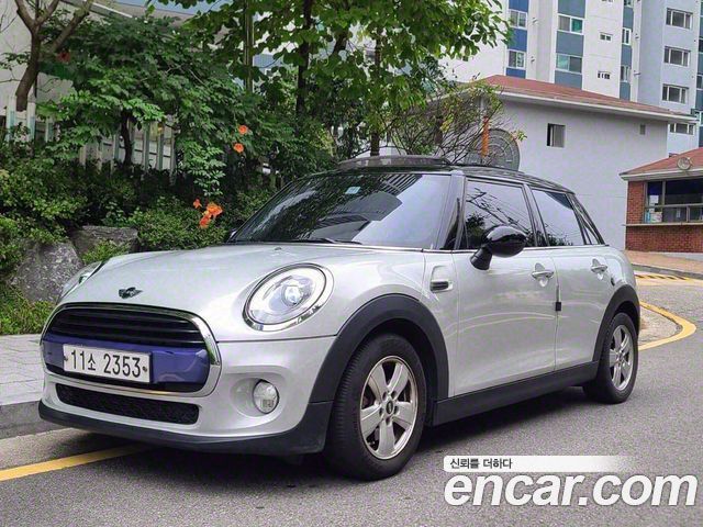 MINI Cooper 2015