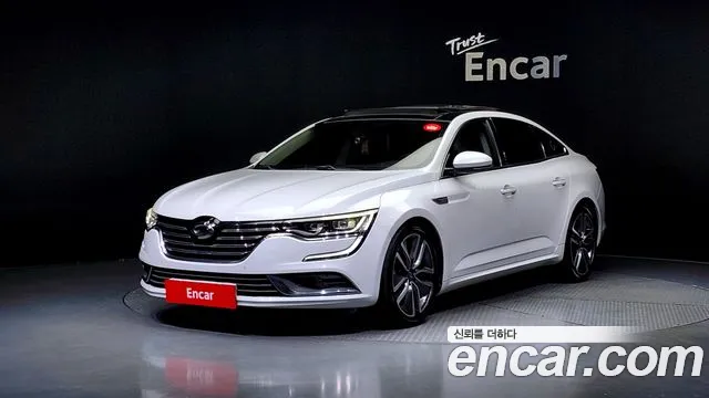 Renault SM6 2016