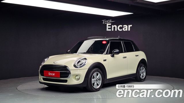 MINI Cooper 2019