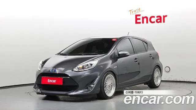 Toyota Prius 2018