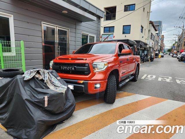 Toyota Tundra 2015