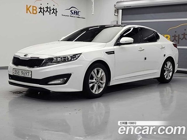 Kia K5 2011